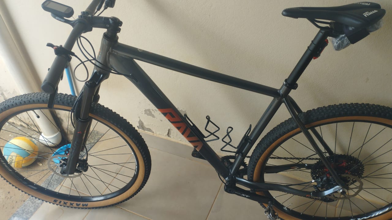 Mountain Bike Completa – Alto Desempenho e Conforto!